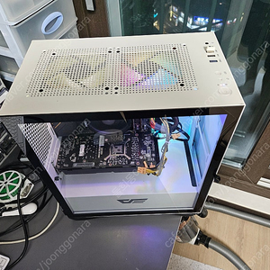 (부산직거래만) 게이밍 컴퓨터본체 라이젠 7-1700G 메모리16G GTX1060 3G(20만)