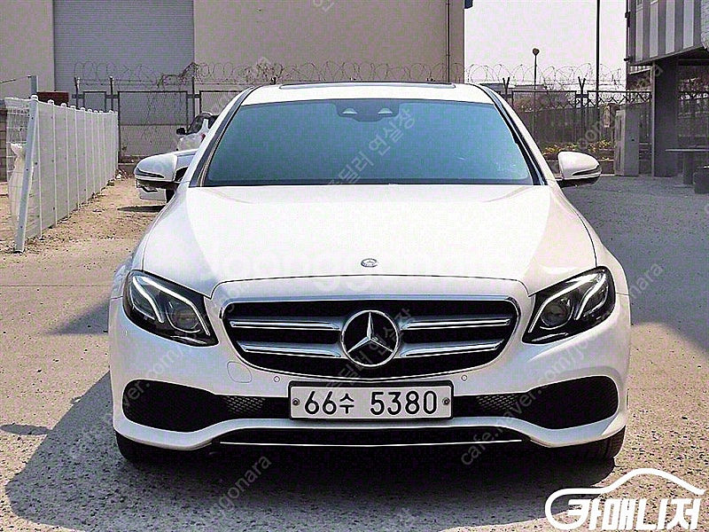 [벤츠]E-클래스 W213 E220d 아방가르드 (0톤...--0