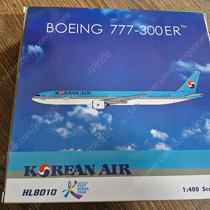 대한항공 B777-300ER HL8010 비행기 다이캐스트 판매합니다.