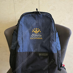오지오(OGIO) 스카티카메론 미사용 백팩 판매 합니다.