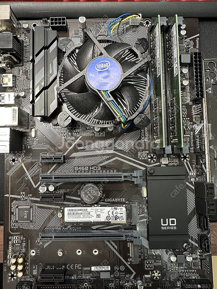 상태좋은 i7-10700, 기가바이트 B460, 램 3...--4
