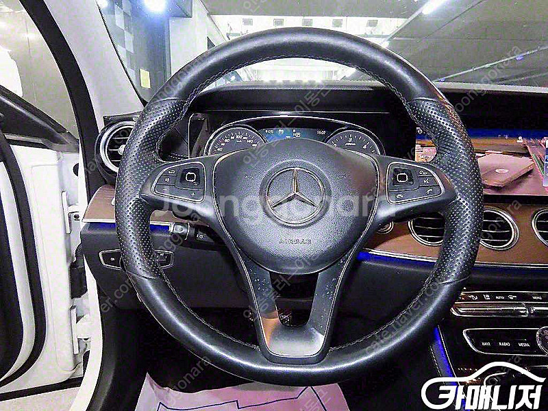 [벤츠]E-클래스 W213 E220d 4MATIC 익스...--8