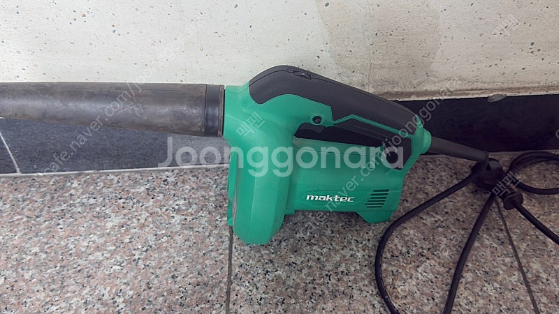 Maktec 블로워  송풍기 M4000B입니다--0