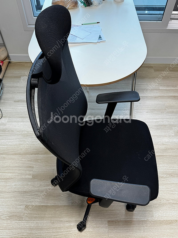 시디즈 T50 패브릭 메쉬 의자 팝니다. 사무용 컴퓨터...--4