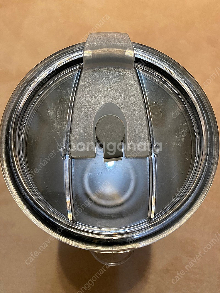 스텐 화이트 벤츠 텀블러 910ml--3