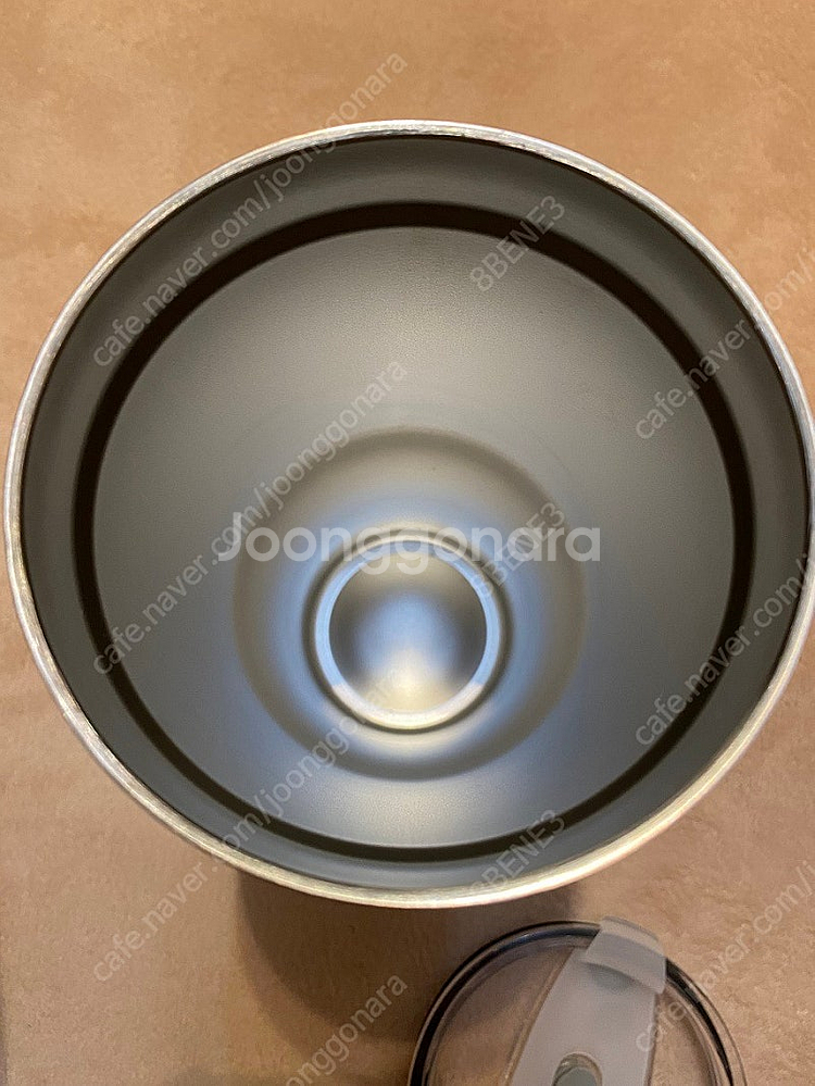 스텐 화이트 벤츠 텀블러 910ml--4