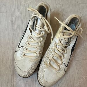 나이키코트 에어 줌제어 윔블던