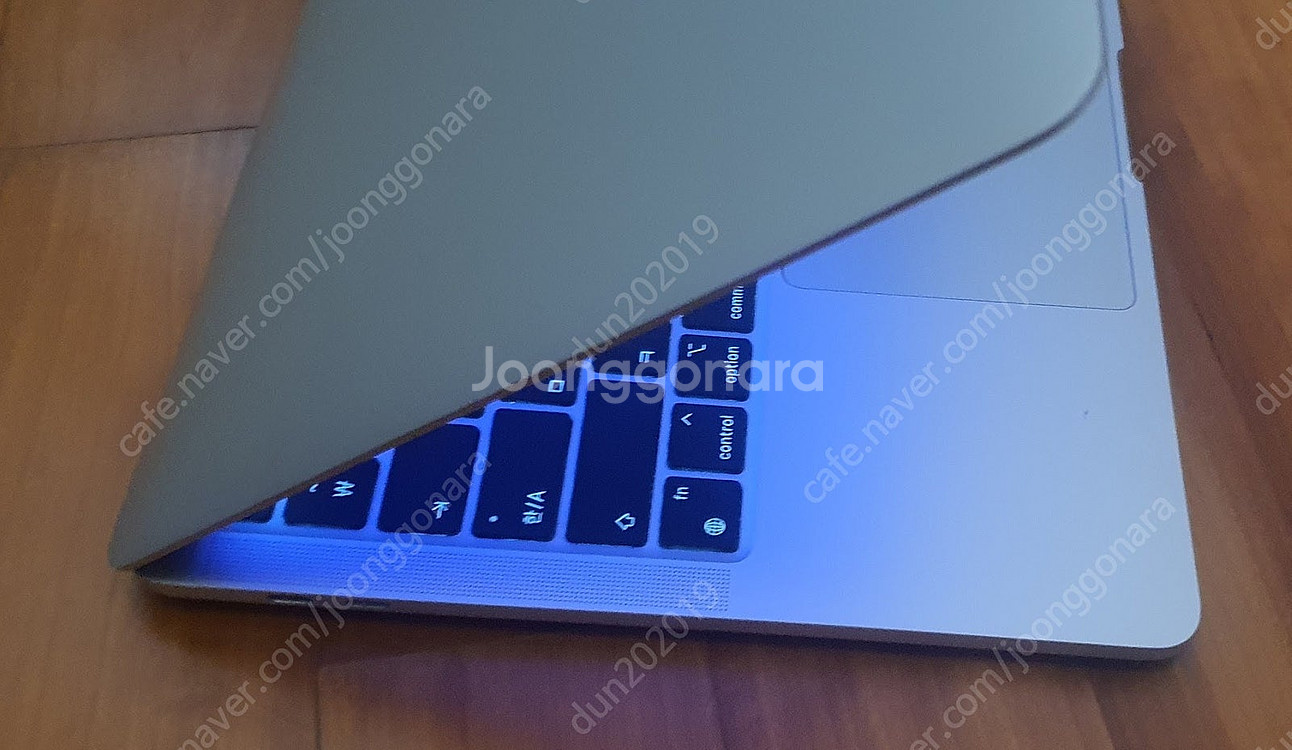 맥북프로 m1 13인치 8G SSD512G 59만--3