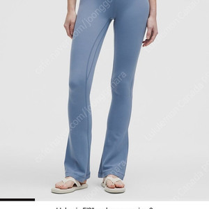 룰루레몬 얼라인 미니플레어 팬츠 [새상품] Align High Rise Mini Flared Pant Regular 사이즈6