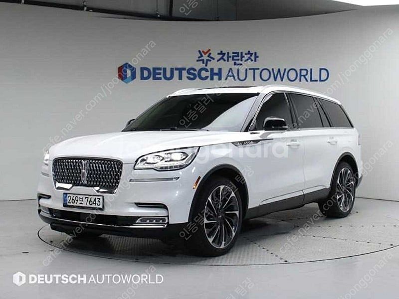 에비에이터 중고 링컨 흰색 2021년식 79,000km...--0