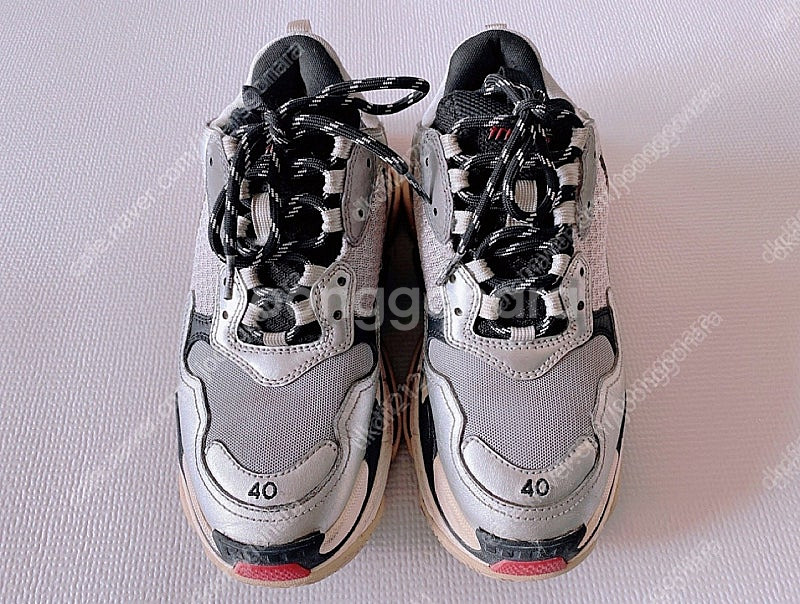 ( 정품 ) 발렌시아가 트리플S 40사이즈 팝니다.--0