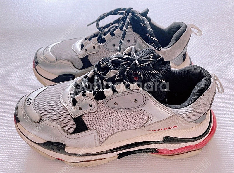 ( 정품 ) 발렌시아가 트리플S 40사이즈 팝니다.--2