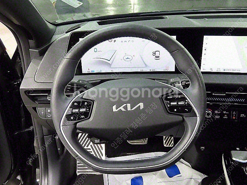 EV6 중고 EV6 중고차 검정색 2024년식 13,7...--9