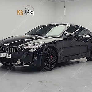 검정색 스팅어 중고 스팅어 마이스터 2WD 3.3 GT 아크로 에디션 중고차리스구매 48,083 km