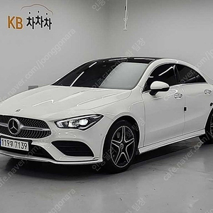 32,444 km 벤츠 CLA클래스 중고 벤츠 CLA 중고 C118 CLA 250 4MATIC 중고차직거래카페 흰색