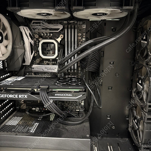 i7 8086k + Z370 + 32GB + rtx4060 반 본체 판매