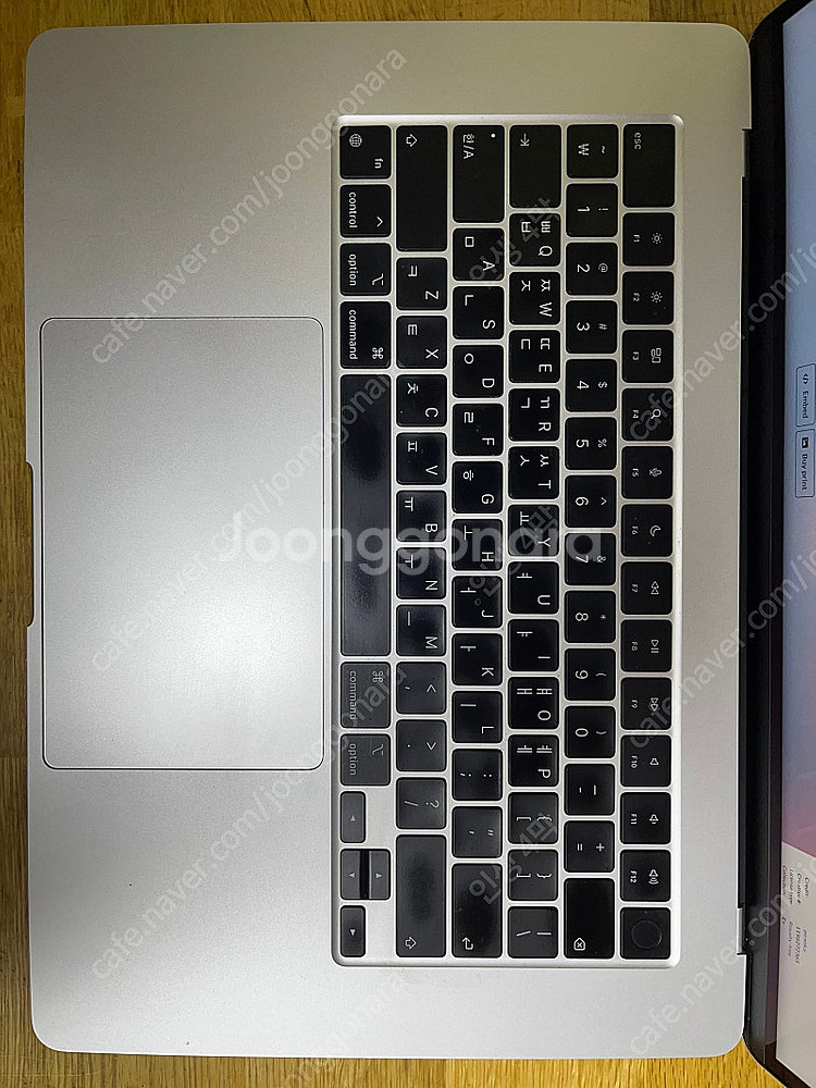 맥북에어 15.3인치 M3 (10코어) 16GB--5