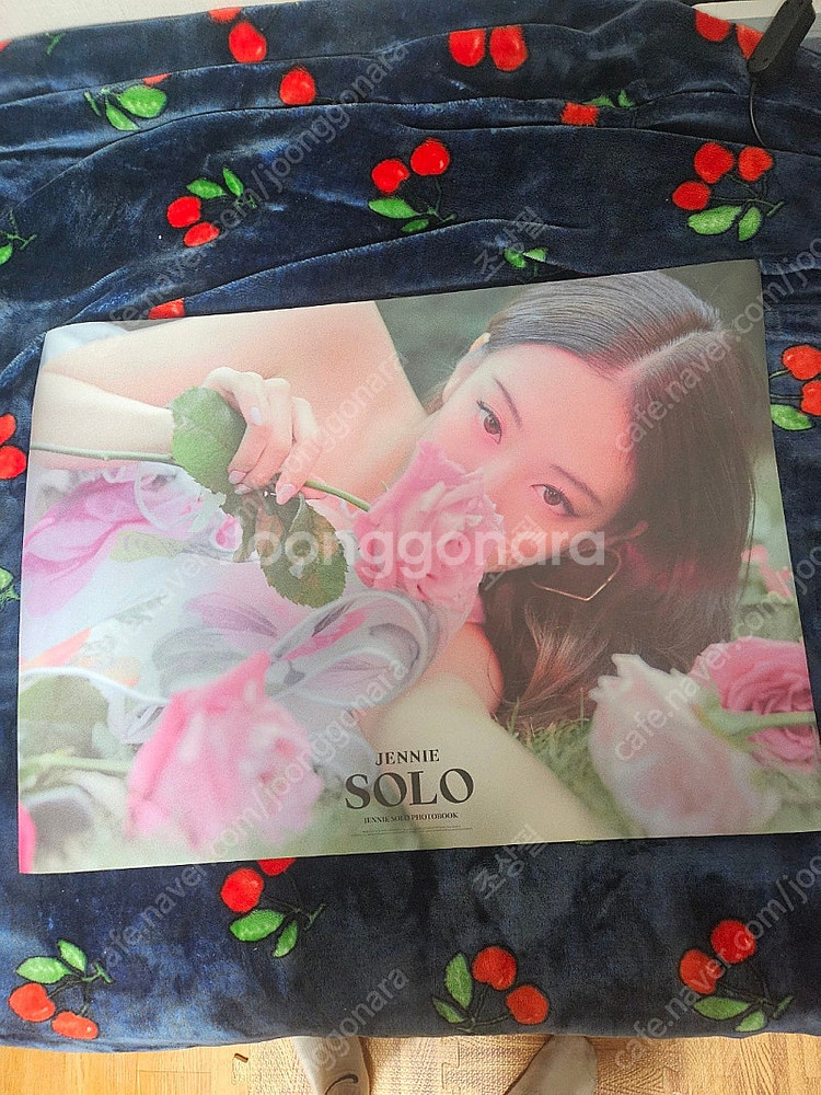 블랙핑크 제니 솔로 solo 포스터 한정판 스페셜 에디...--2