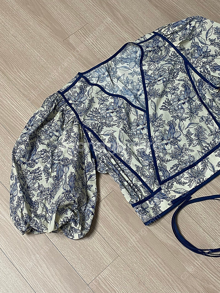 프루 플라워 반팔 블라우스--8