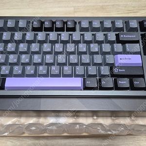 프리플로우 mchose gx87 풀알루미늄 키보드 팝니다.