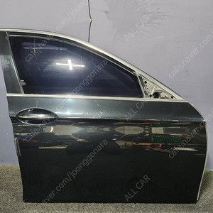 4375 BMW F10 5시리즈 후기형 조수석 도어/조수석 문짝 * 외판부품은 재도색을 권장드립니다* 기스 및 외부 상태로인한 반품 및 교환은 불가합니다. 20만원