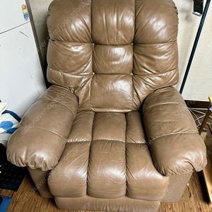 레이지보이 깁슨 1인용 흔들형 팝니다