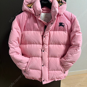 버버리 핑크 패딩조끼겸점퍼 정품