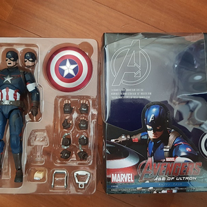 SHF 캡틴아메리카 팝니다~