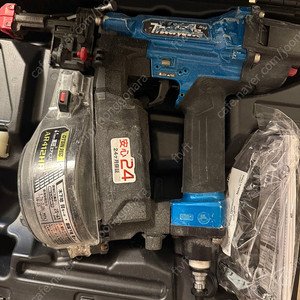 마끼다 Makita AR412hrm 고압 에어매거진