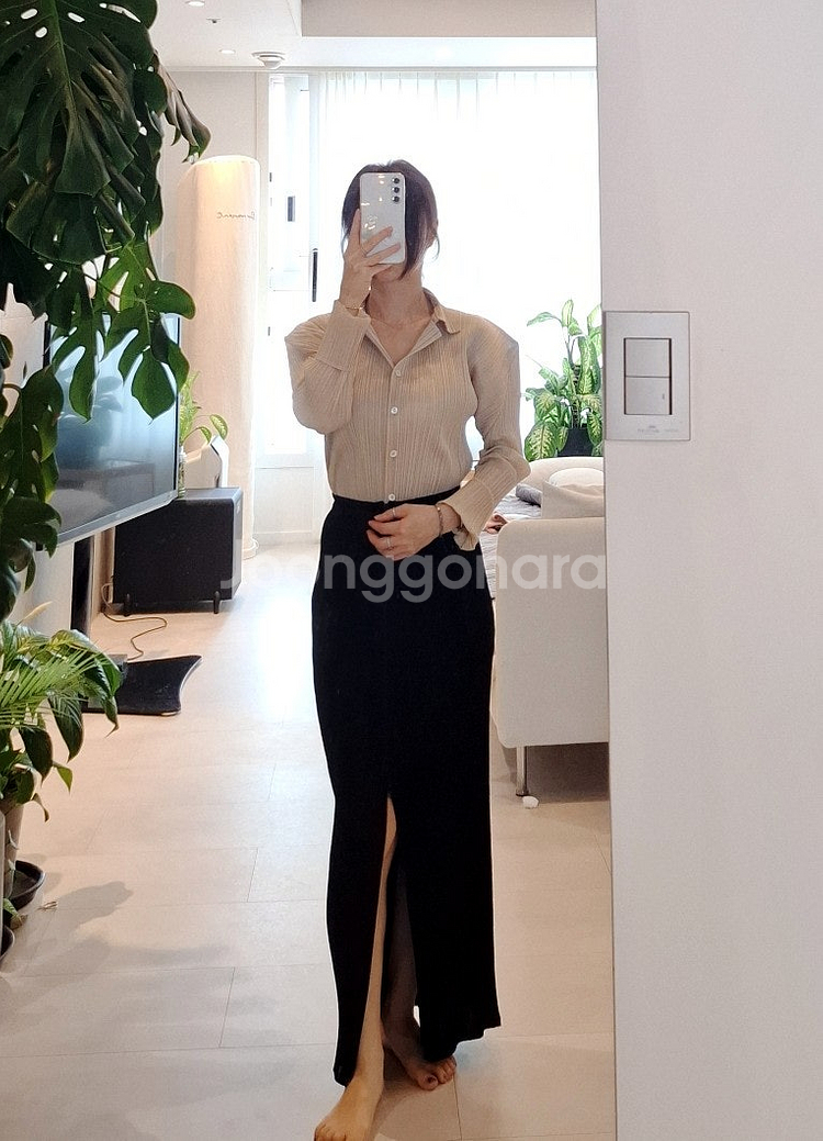플리츠플리즈 베이지 셔츠형 카라탑 가디건 이세이미야케--5