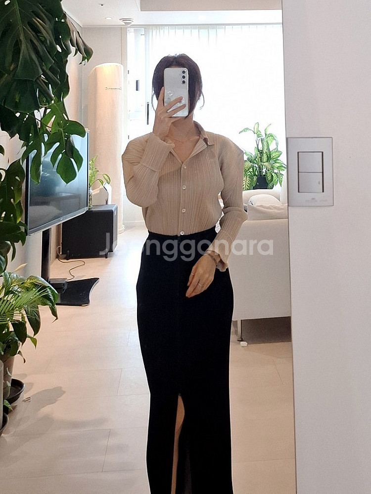 플리츠플리즈 베이지 셔츠형 카라탑 가디건 이세이미야케--8