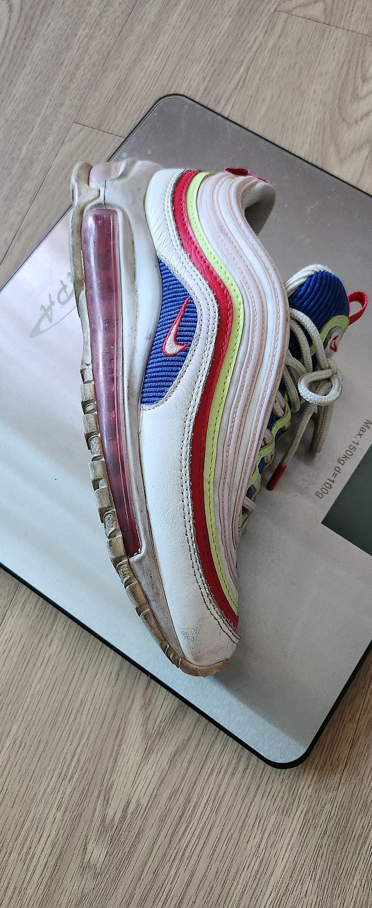 나이키 에어맥스97/235/에어맥스코듀로이/나이키235 이미지