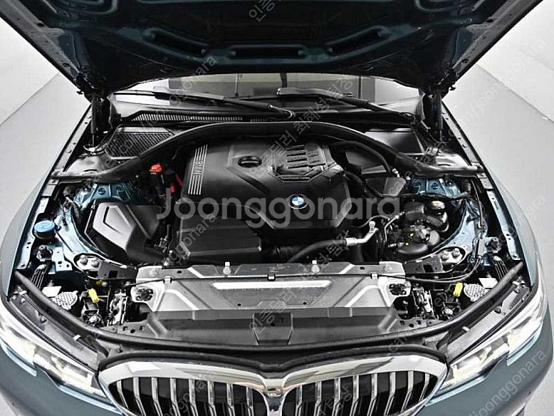BMW 3시리즈 중고 BMW 320i 중고 승용차 2021년식 54,895km 320i 투어링 럭셔리 중고차 할부견...--6