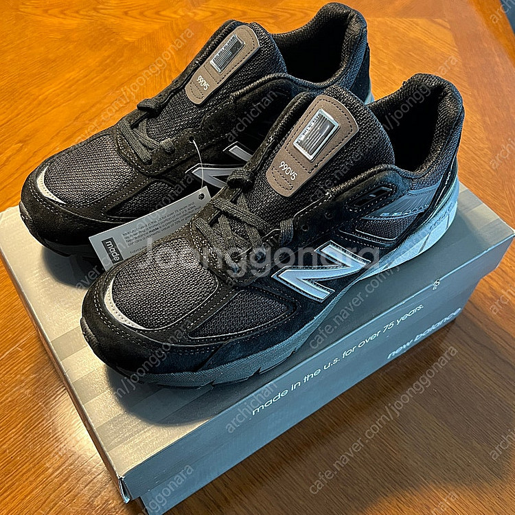 뉴발란스 990 V5 블랙 270 사이즈 M990BK5...--0