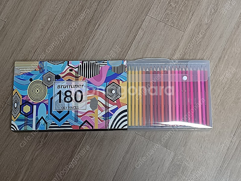 Brutfuner 브루퓨너 색연필 180색 판매--1