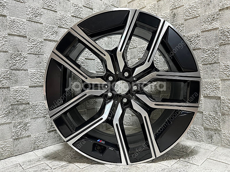 (판매)BMW G70 7시리즈 i7 907M 20인치 ...--0