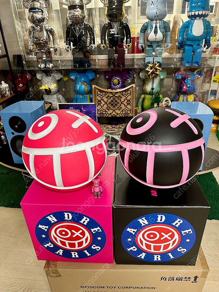 안드레 사라이바 Mr.A W size 메디콤토이--1