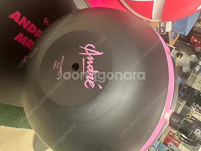 안드레 사라이바 Mr.A W size 메디콤토이--4