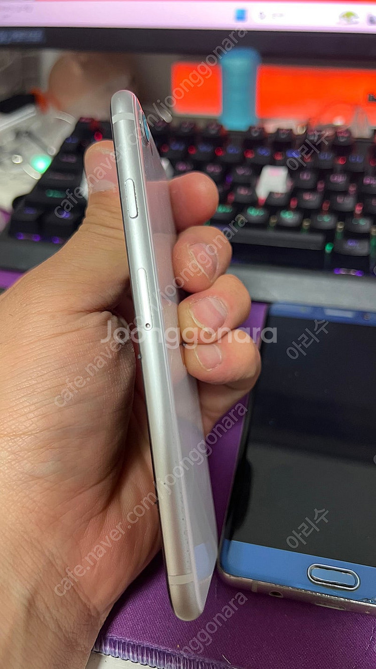 부품용 기기 팝니다 아이폰SE2 갤럭시 노트--5