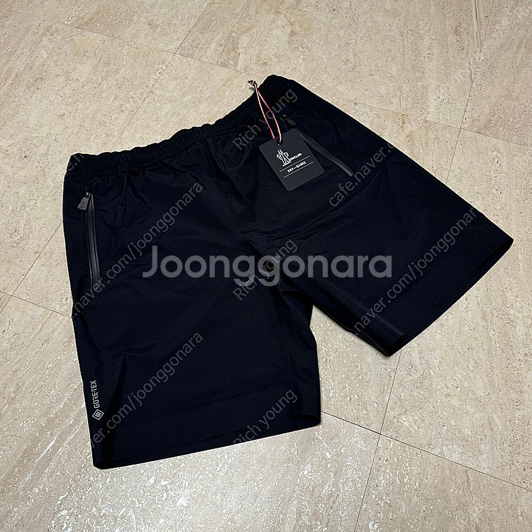 [XL] 몽클레어 고어텍스 버뮤다 팬츠 판매합니다--1