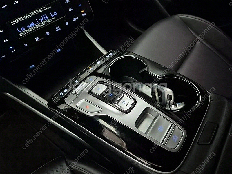 현대 투싼 (NX4) 디젤 20 2WD 프리미엄 중고차...--8