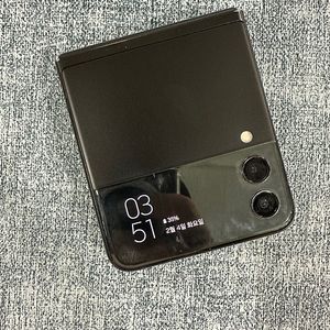 갤럭시Z플립3 256G 블랙 게임용 서브용 촬영용 기능정상 6만원 판매해요