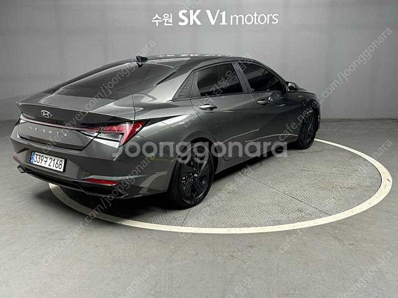 아반떼 중고차 아반떼 하이브리드 중고 차 회색 2023...--4