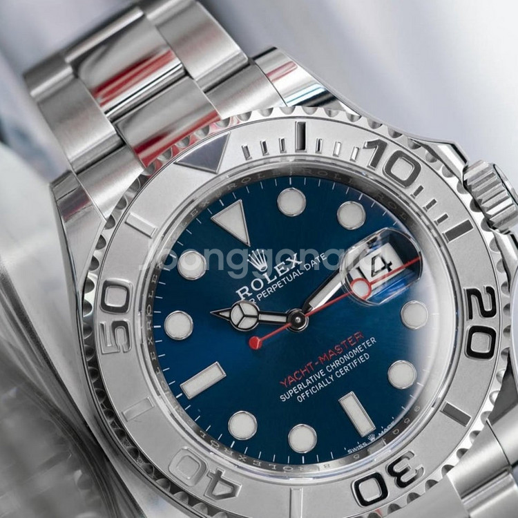 롤렉스 매장 입장 전 프리미엄이 붙는 제품들 빠르게 시세 필요할 때 연락주세요--4