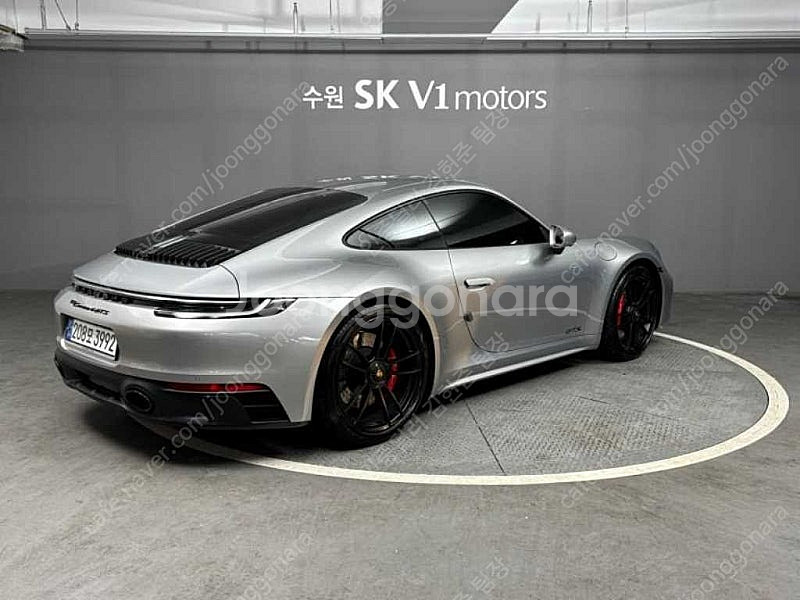 포르쉐 911 중고차 할부가능 은색 2023년식 9,7...--3