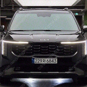 카니발 하이브리드 중고 더 뉴 카니발 중고차 카니발 9인승 중고 2024년식 12,697km HEV 9인승 시그니처 중고차 할부가능