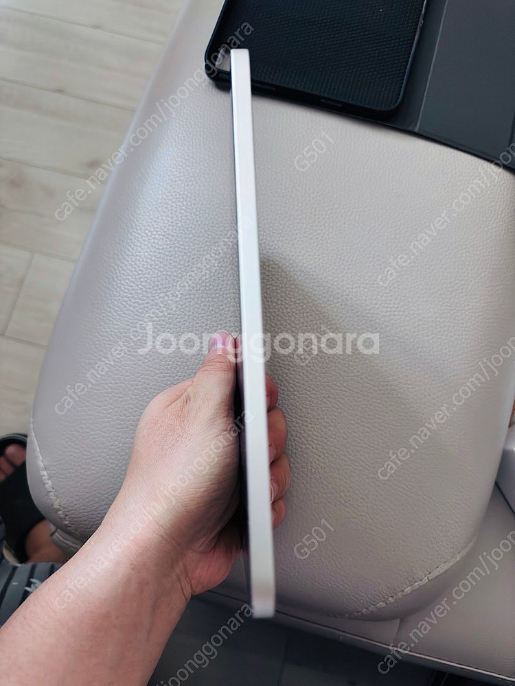 아이패드 미니6 스타라이트 64기가 팝니다--5