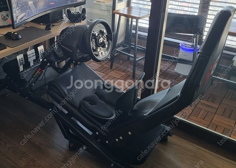 넥스트레벨 f1gt 레이싱휠 거치대 판매합니다--2