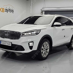 쏘렌토 중고차 더 뉴 쏘렌토 중고차 기아중고차 흰색 2018년식 디젤 2.2 2WD 넘버원 에디션 중고차구매