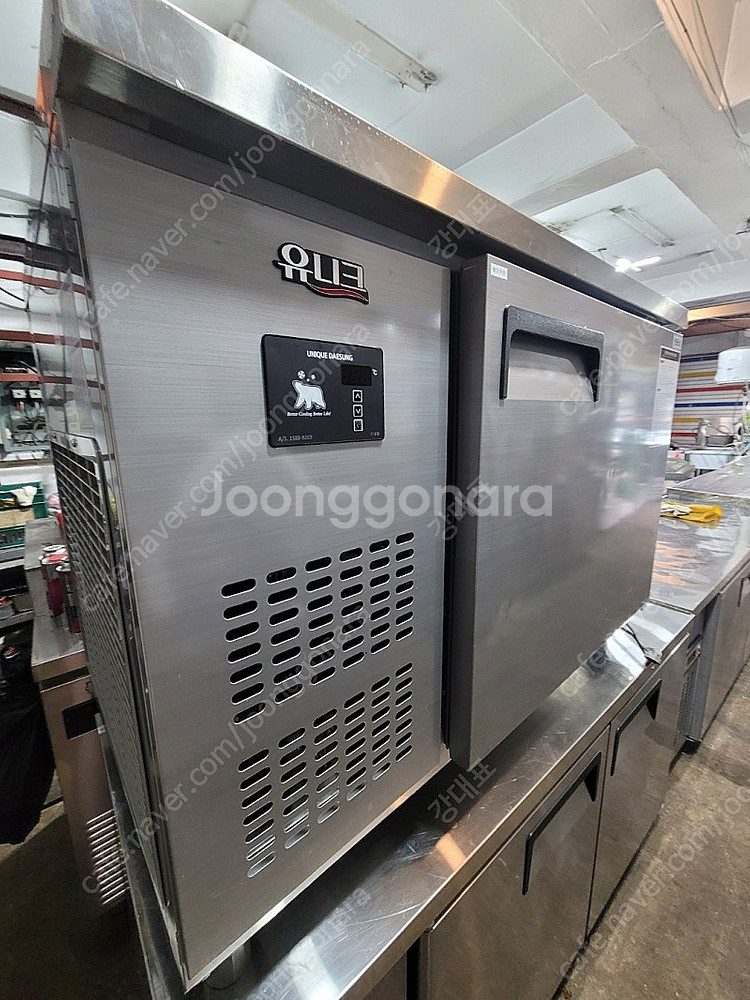[판매]업소용 냉동고 1200테이블냉동고 21년식--2